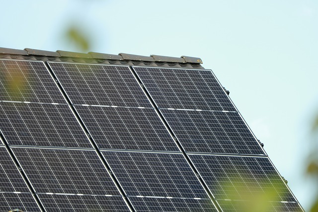 Wie funktioniert die Nutzung von Erneuerbarer Energie im Alltag?